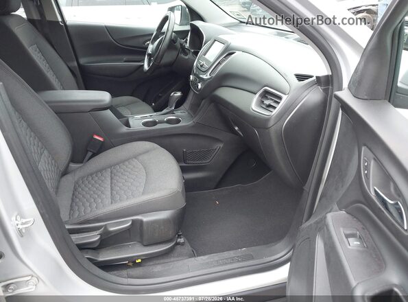 2GNAXSEVXJ6131078 2018 CHEVROLET EQUINOX Silver Vista interior delantera
