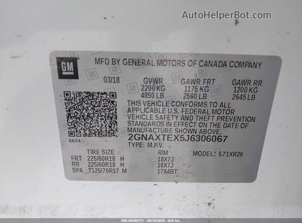 2GNAXTEX5J6306067 2018 CHEVROLET EQUINOX White Vista del compartimento del motor