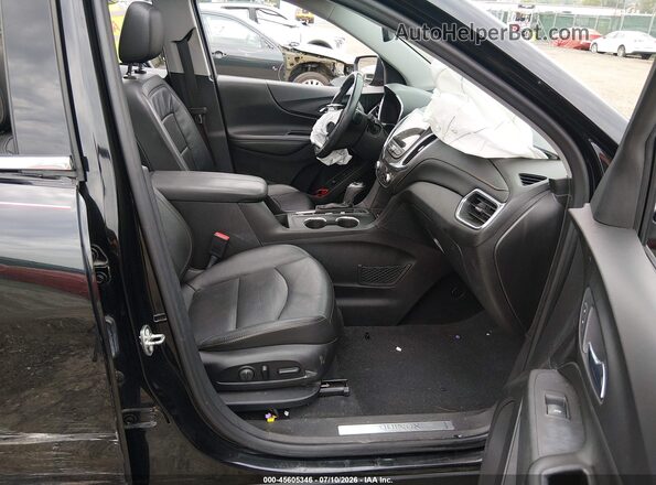 2GNAXWEX7J6209597 2018 CHEVROLET EQUINOX Черный Вид салона спереди
