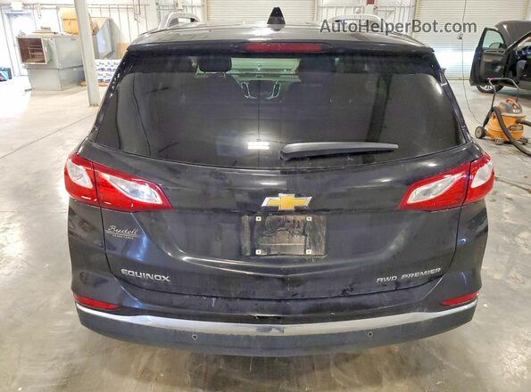 2GNAXXEV2L6243258 2020 CHEVROLET EQUINOX Черный Вид сзади