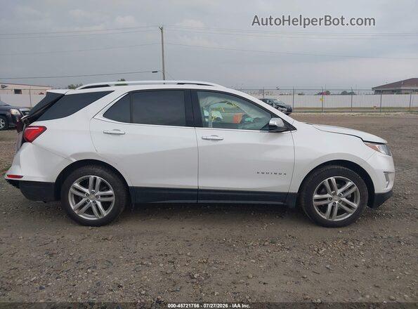 2GNAXYEX7K6259607 2019 CHEVROLET EQUINOX White Rear interior view