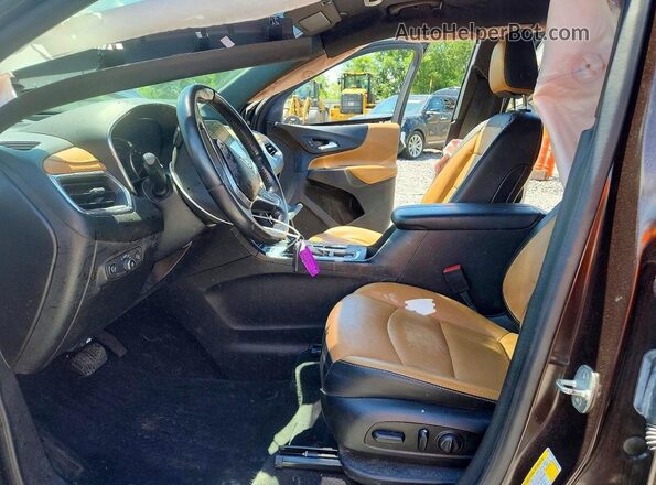 2GNAXYEX7L6123026 2020 CHEVROLET EQUINOX Коричневый Вид салона спереди