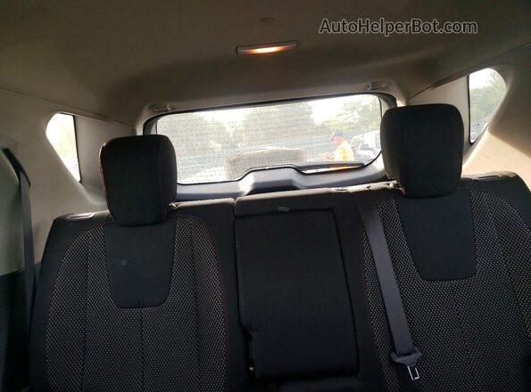 2GNFLEEK7G6213092 2016 CHEVROLET EQUINOX Gray Rear seats view