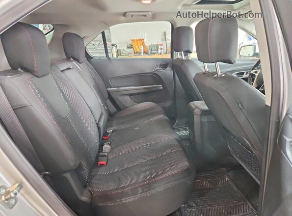 2GNFLFEK0H6203852 2017 CHEVROLET EQUINOX Silver Вид задньої частини салону