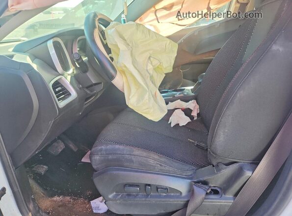 2GNFLFEK4H6302772 2017 CHEVROLET EQUINOX White Вид салону спереду