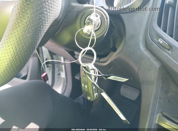 2GNFLFEK5G6274155 2016 CHEVROLET EQUINOX White Dashboard view