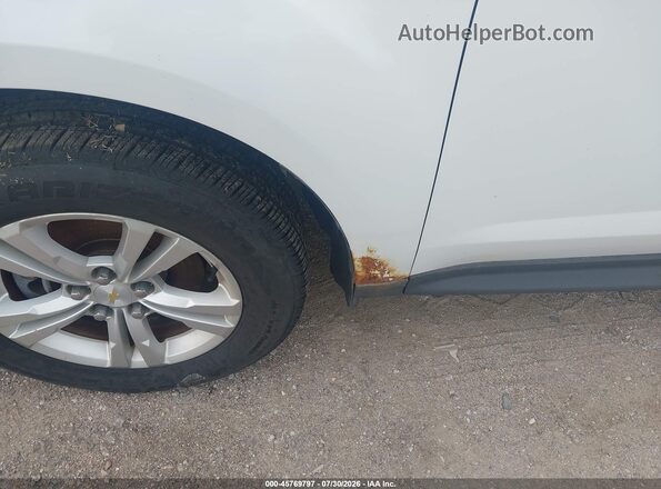 2GNFLFEK7G6185588 2016 CHEVROLET EQUINOX White Widok z przodu