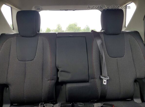 2GNFLFEK7G6211302 2016 CHEVROLET EQUINOX Серебряный Вид задних сидений