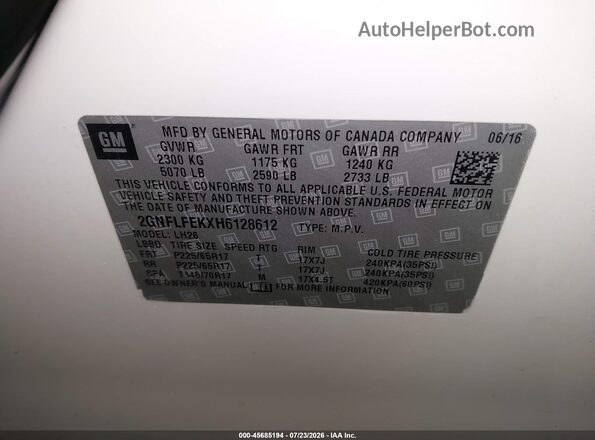 2GNFLFEKXH6128612 2017 CHEVROLET EQUINOX White Widok komory silnika