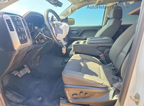 2GTV2MEC6K1104395 2019 GMC SIERRA White Front interior view