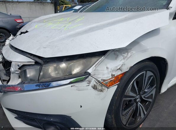 2HGFC1F35HH656065 2017 HONDA CIVIC White 