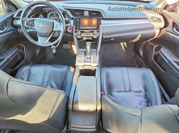 2HGFC1F77JH644623 2018 HONDA CIVIC Gray Dashboard view