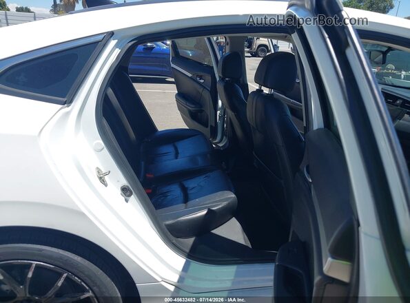 2HGFC1F96HH637514 2017 HONDA CIVIC White VIN კოდის სტიკერის ხედი