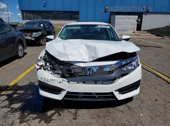 2HGFC2F50JH601794 2018 HONDA CIVIC White Դիմացի տեսք
