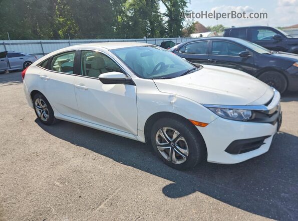 2HGFC2F52JH543008 2018 HONDA CIVIC White Передня права чверть