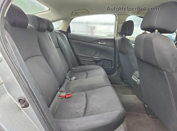 2HGFC2F52JH605233 2018 HONDA CIVIC Silver Widok tylnych siedzeń