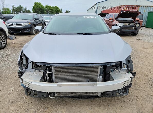 2HGFC2F53JH014795 2018 HONDA CIVIC Silver Widok z przodu