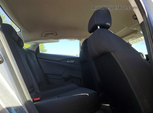 2HGFC2F58HH004581 2017 HONDA CIVIC Silver Widok tylnych siedzeń