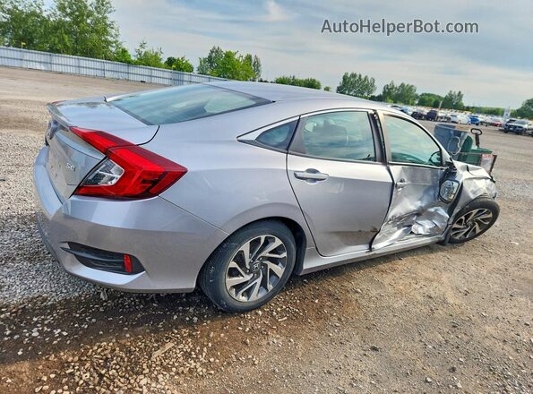 2HGFC2F67JH043242 2018 HONDA CIVIC Silver Trasero derecho