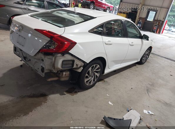 2HGFC2F70JH528993 2018 HONDA CIVIC White Rear right