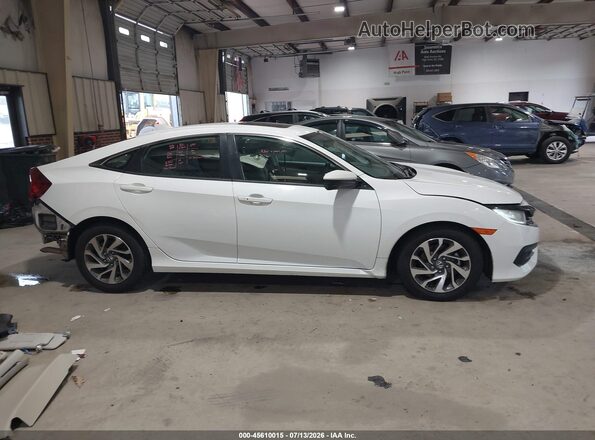 2HGFC2F70JH528993 2018 HONDA CIVIC White 360 interior view