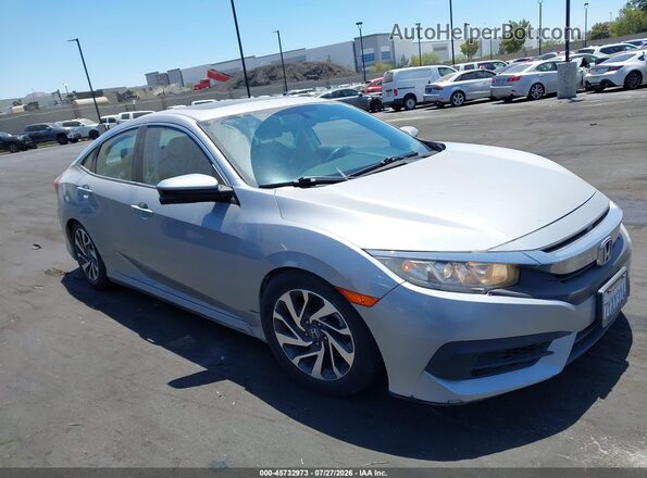 2HGFC2F71HH532741 2017 HONDA CIVIC Silver Rear interior view