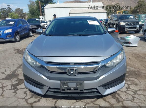 2HGFC2F71JH549559 2018 HONDA CIVIC Silver Vista interior trasera