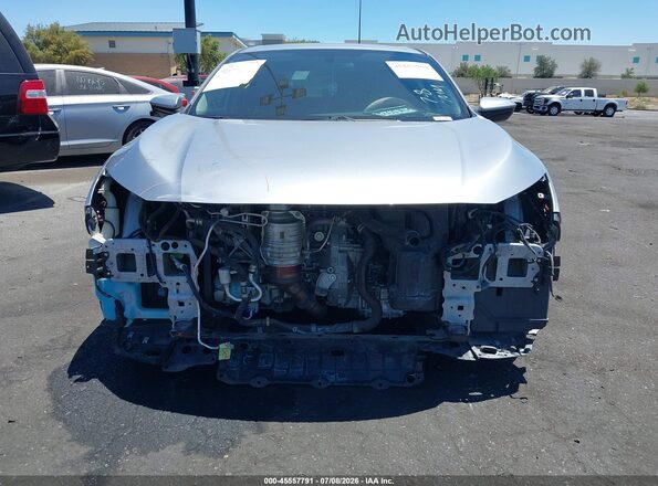 2HGFC2F75JH551847 2018 HONDA CIVIC Silver Rear interior view