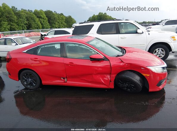 2HGFC2F76JH611134 2018 HONDA CIVIC Красный Вид задней части салона