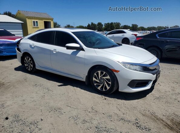 2HGFC2F77JH564048 2018 HONDA CIVIC Белый Передняя правая четверть