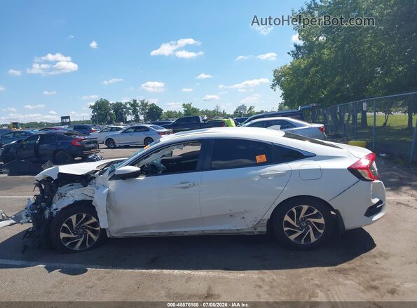 2HGFC2F78JH546528 2018 HONDA CIVIC Белый Панорамный вид салона 360°