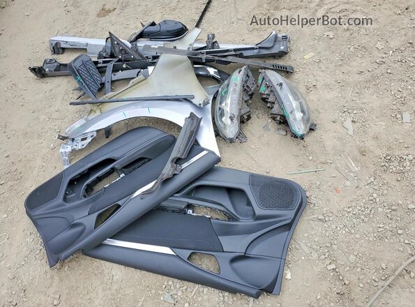 2HGFC2F7XJH577893 2018 HONDA CIVIC Silver Engine compartment view