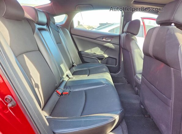 2HGFC2F81KH018324 2019 HONDA CIVIC Red Widok tylnych siedzeń