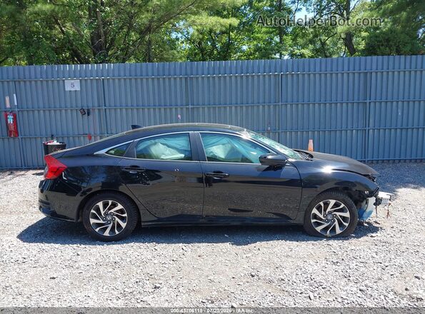 2HGFC2F85JH525757 2018 HONDA CIVIC Black უკანა სალონის ხედი