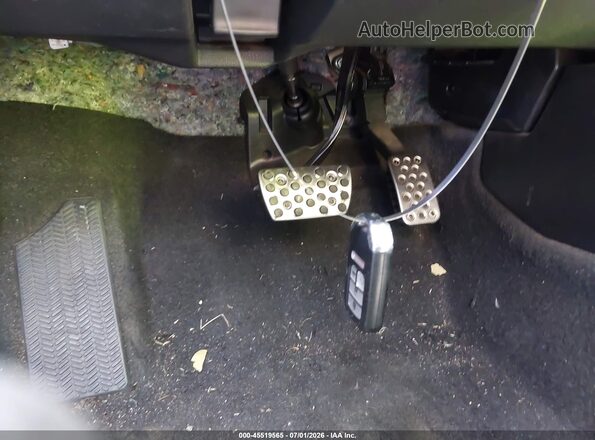 2HGFC2F8XLH538832 2020 HONDA CIVIC Серебряный Вид панели приборов