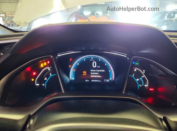 2HGFC3B30JH354304 2018 HONDA CIVIC Белый Вид щитка приборов