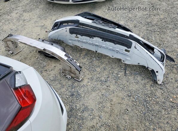 2HGFC3B32KH352068 2019 HONDA CIVIC White Вид підкапотного простору