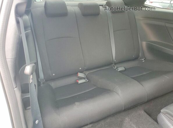 2HGFC3B32KH352068 2019 HONDA CIVIC White Вид задніх сидінь