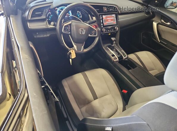 2HGFC3B33JH355561 2018 HONDA CIVIC Gray Вид панелі приладів