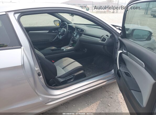 2HGFC3B37JH351271 2018 HONDA CIVIC Silver Front interior view