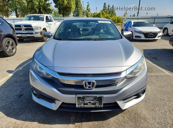 2HGFC3B3XHH358130 2017 HONDA CIVIC Silver Widok z przodu