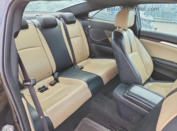 2HGFC3B79HH357053 2017 HONDA CIVIC Black Вид задніх сидінь