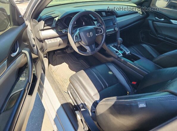 2HGFC4B05JH308690 2018 HONDA CIVIC Серебряный Вид панели приборов