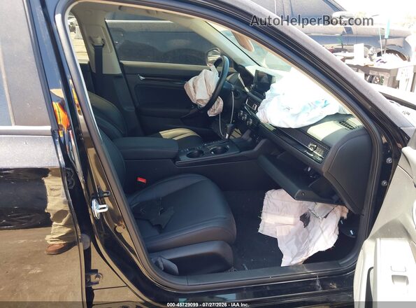 2HGFE1F70PH313613 2023 HONDA CIVIC Black Front interior view