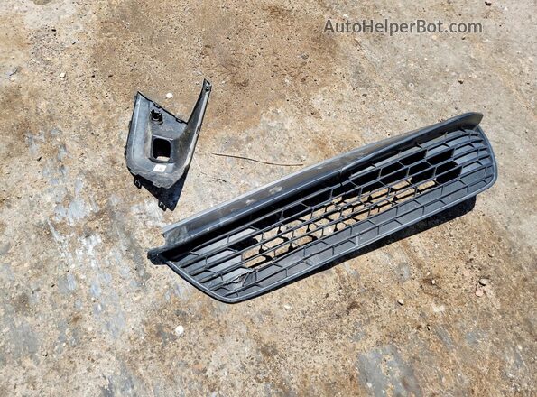 2HGFE1F98RH312469 2024 HONDA CIVIC Gray Vista del compartimento del motor