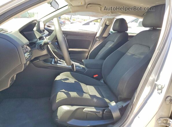 2HGFE2F21NH545516 2022 HONDA CIVIC Серебряный Вид салона спереди