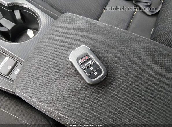 2HGFE2F22TH553251 2026 HONDA CIVIC Серебряный Вид панели приборов