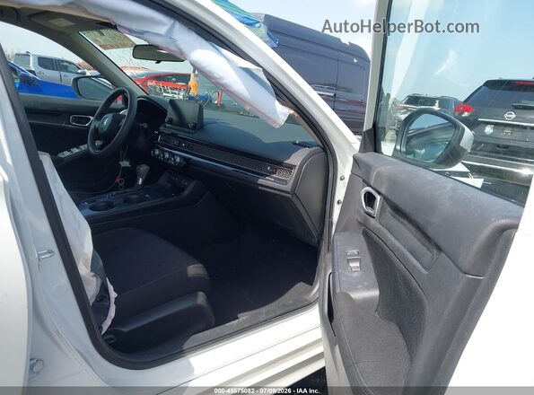 2HGFE2F27NH535945 2022 HONDA CIVIC Белый Вид салона спереди