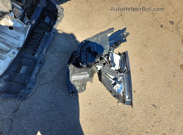 2HGFE2F52NH593651 2022 HONDA CIVIC White Вид підкапотного простору