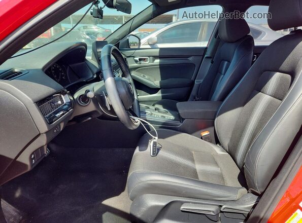 2HGFE2F52PH521111 2023 HONDA CIVIC Red Front interior view